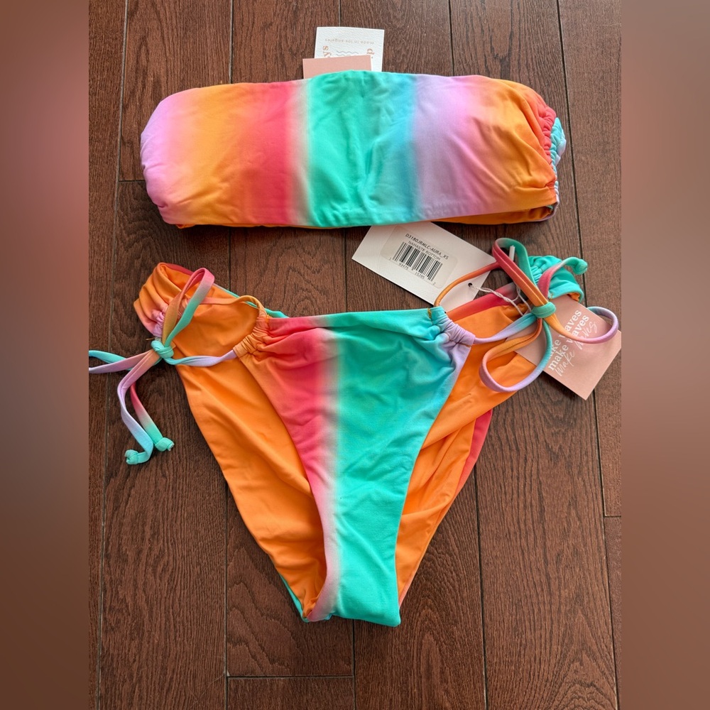 Dippin Daisy’s rainbow bandeau bikini swimsuit two piece NWT XS